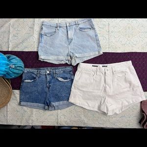 Bundle of 3 wild Fable Size 16 High Rise short